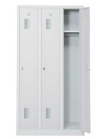 Helsvetsat kladskap med sockel och 3 dorrar