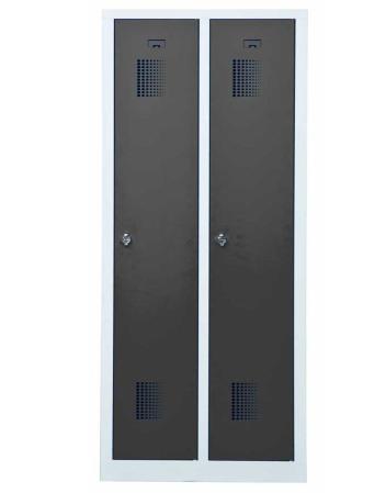 Helsvetsat kladskap med sockel och 2 dorrar