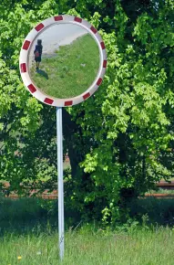 Trafikspegel rund