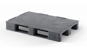 Plastpall med slat ovansida