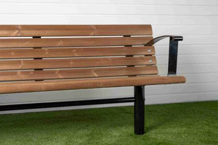 Parksoffa varmebehandlad