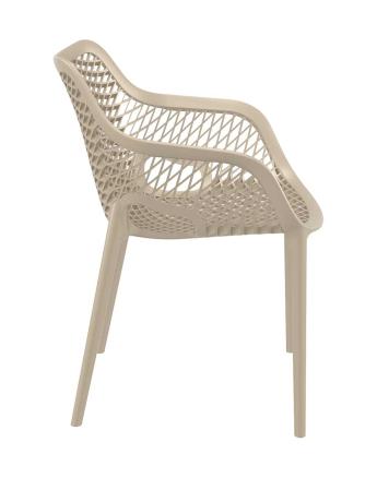 Lunchrumsstol stapelbar i plast