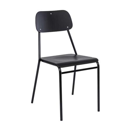 Stapelbar lunchrumsstol