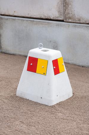 Betongsugga minigris med reflex