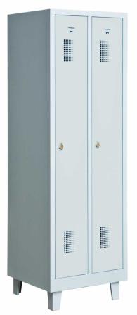 Helsvetsat kladskap med ben och 2 dorrar