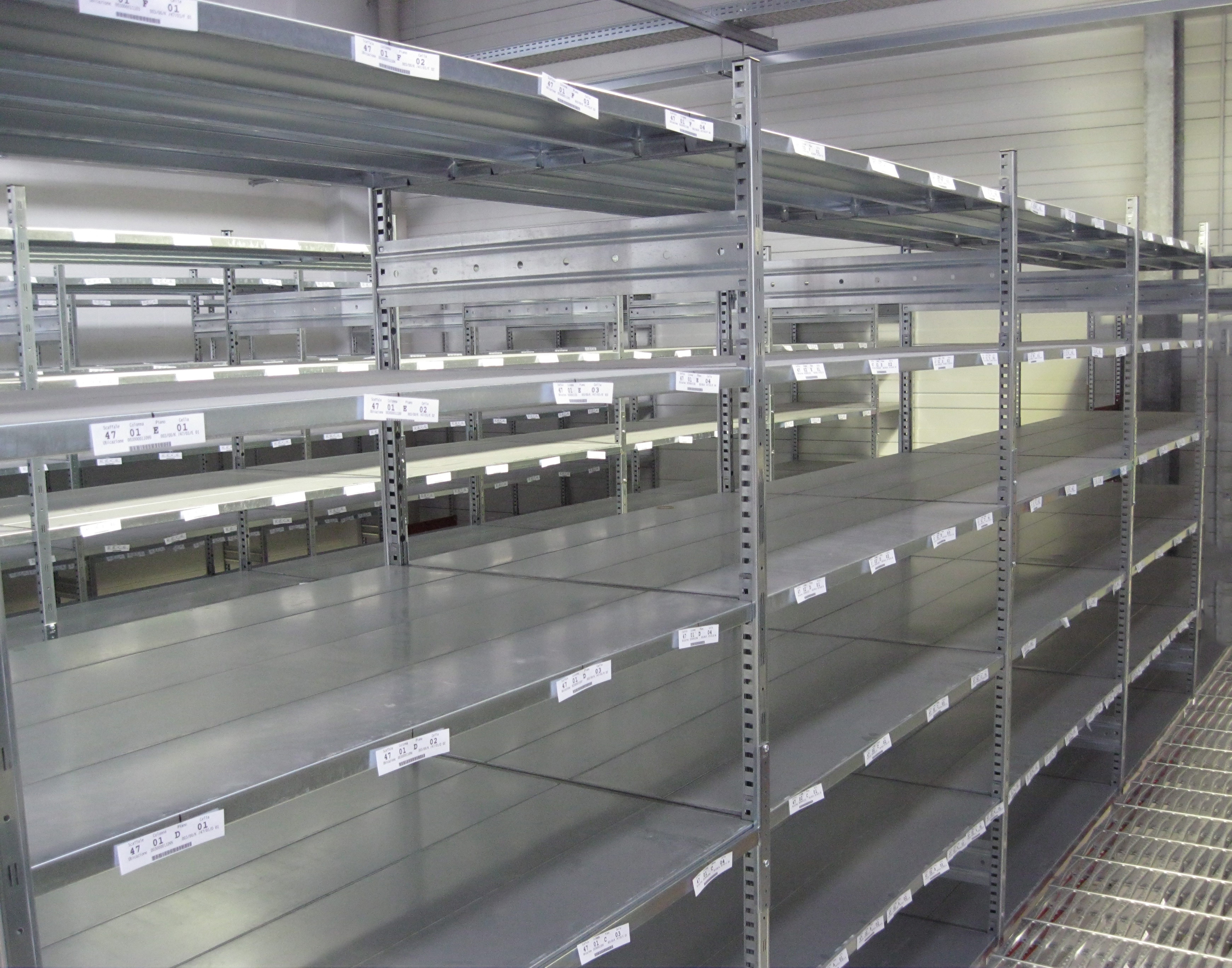 Lagerhylla XL-Prenit 4 sektioner