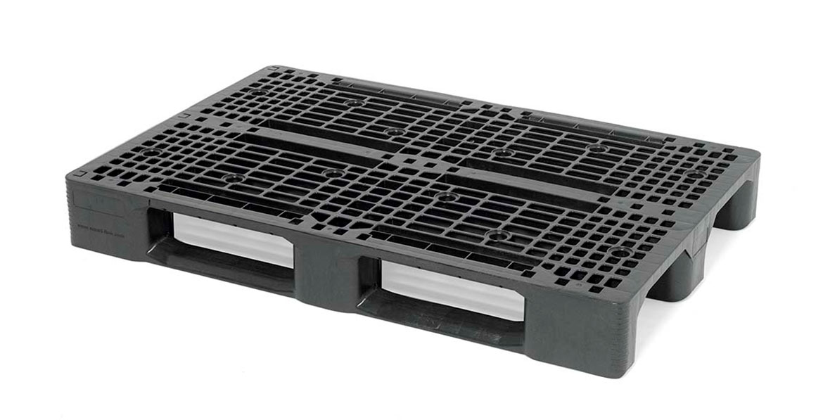 Plastpall perforerat ovanplan